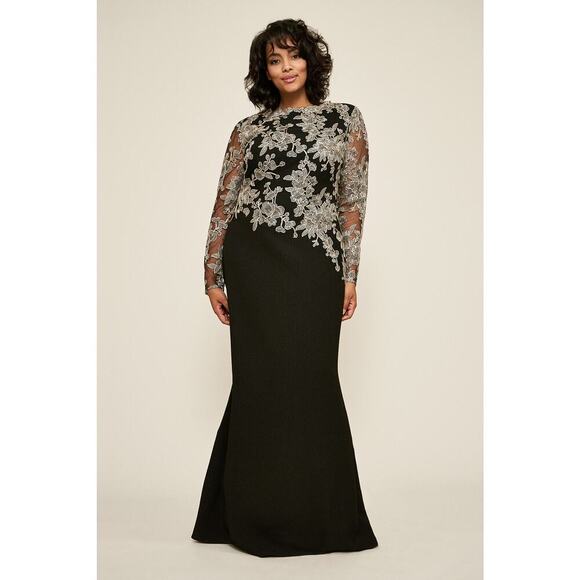 Tadashi Shoji Ishi Embroidered Tulle Evening Gown Black/White Women's Size 6 - Picture 1 of 12